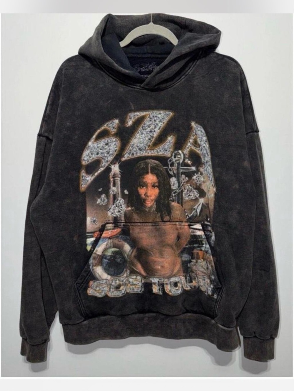 Unbranded Black Graphic Hoodie with Front Artwork